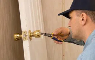 Golden Locksmith Services Verona, PA 412-386-9019 Golden Locksmith Services Verona, PA 412-386-9019 - 2-Cheap-Locksmith