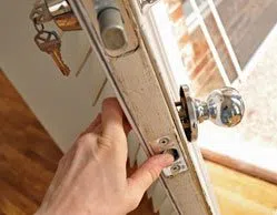 Golden Locksmith Services Verona, PA 412-386-9019 Golden Locksmith Services Verona, PA 412-386-9019 - 7-Lock-Changing